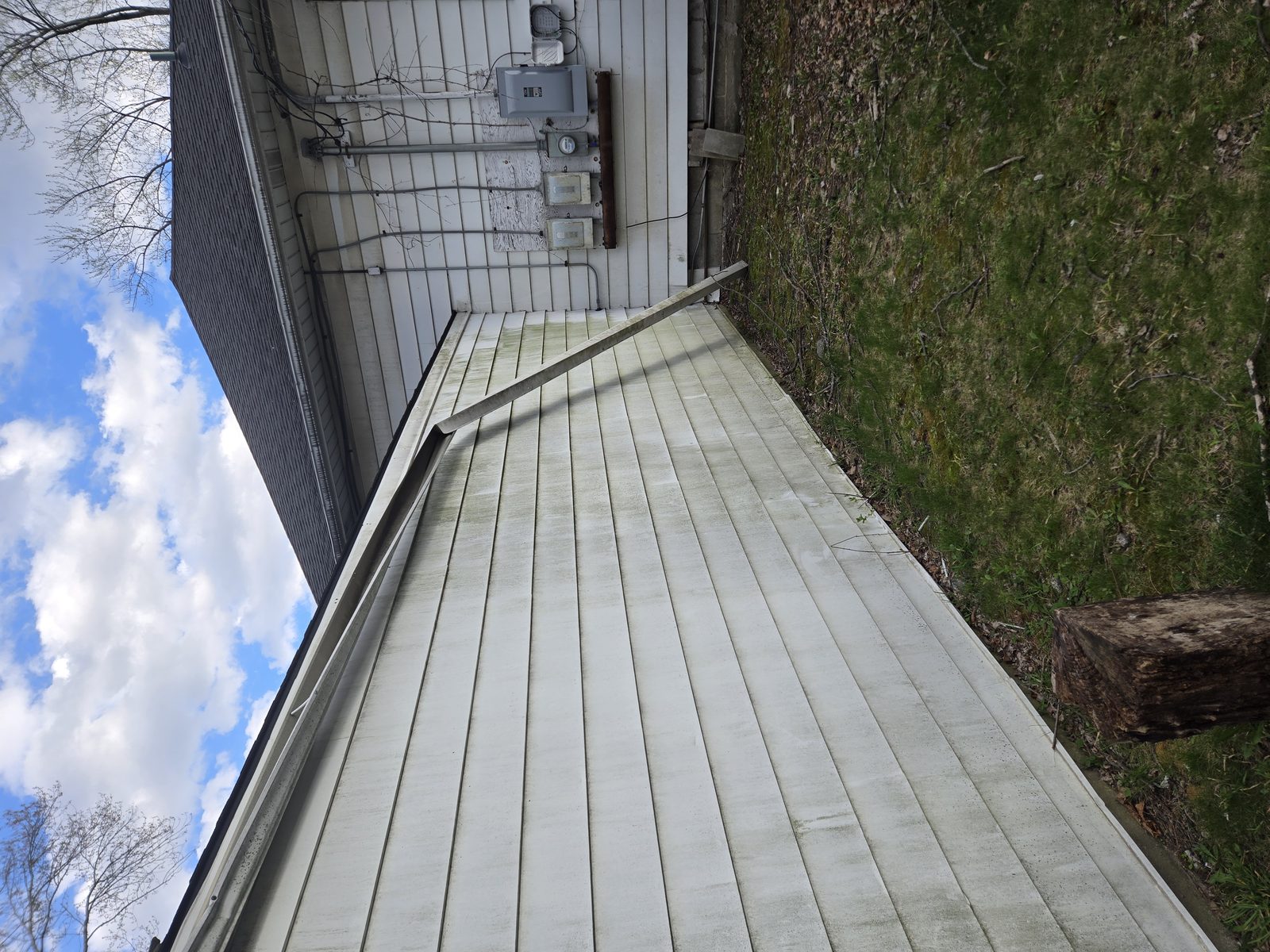 Spring cleanup at Santa Maria Lodge