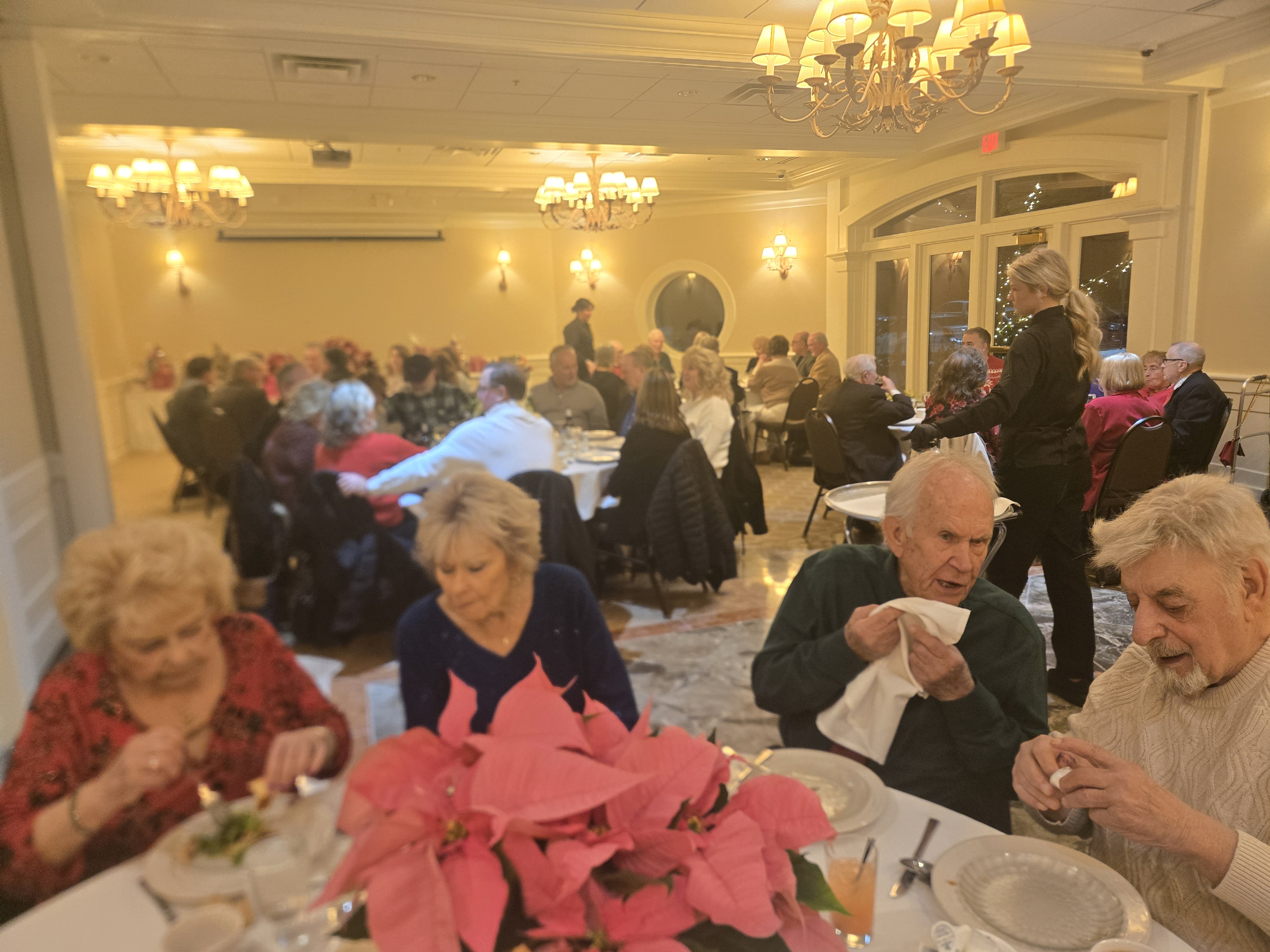 Guests arriving to the event